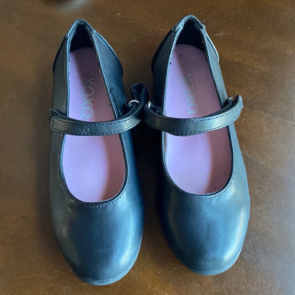 NWOT black Mary Janes